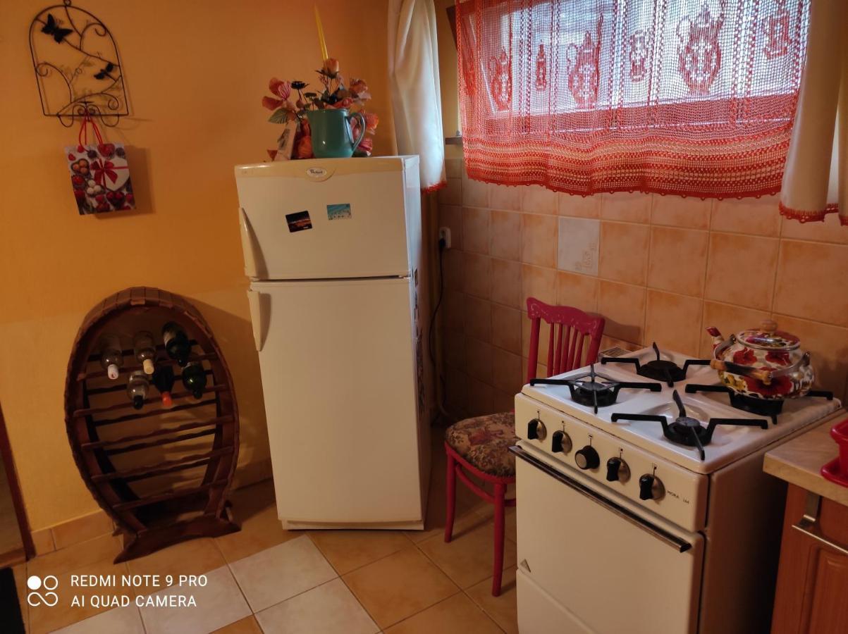Privat Alma Apartment Nova Lesna Luaran gambar